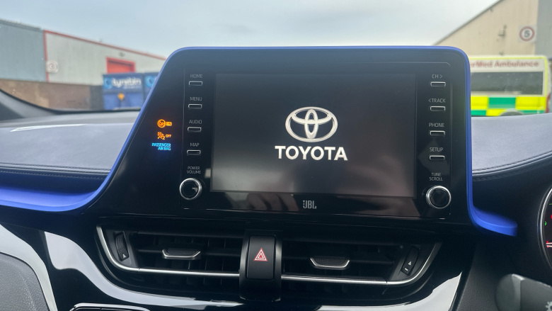 Toyota C-HR 2.0 Hybrid Dynamic 5dr CVT Hybrid Hatchback